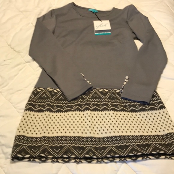 vfish - Long Sleeve Dress w Sweater Skirt - NWT -S - Picture 2 of 2